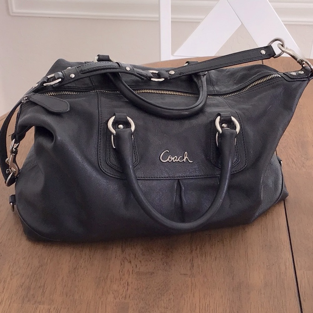 Coach all leather 2 way bag Black